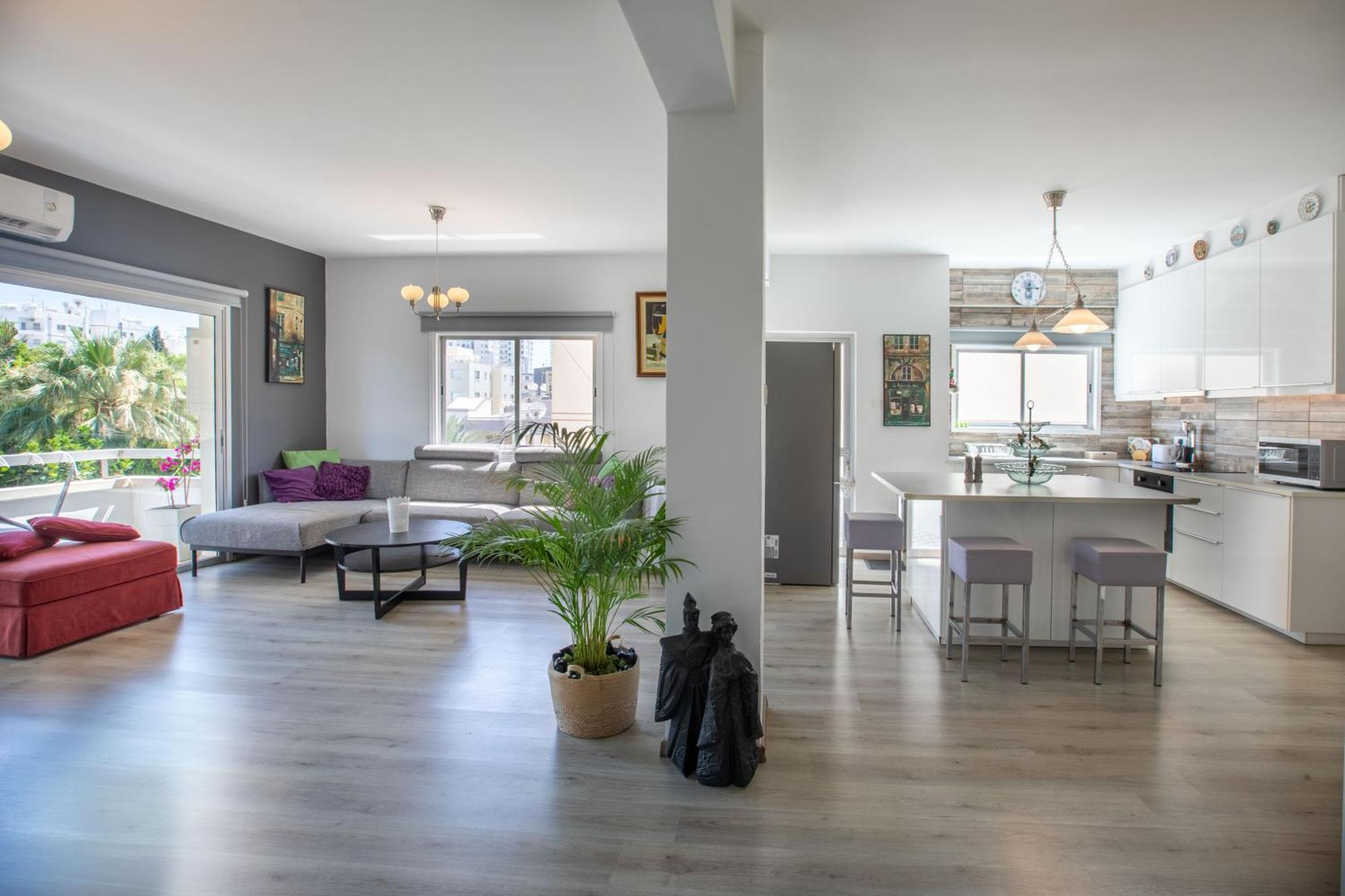 Neapolis Residence Spacious Quiet Near Beach Limassol Exterior foto